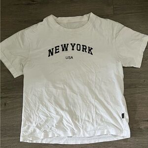 Love Baby White New York USA Graphic T-Shirt Size youth med M medium 12 NYC EUC